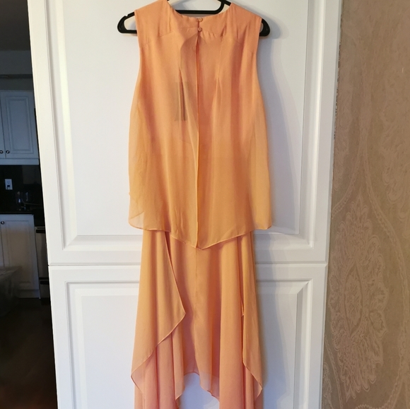 New BCBG MaxAzria 100% silk dress - Picture 6 of 8